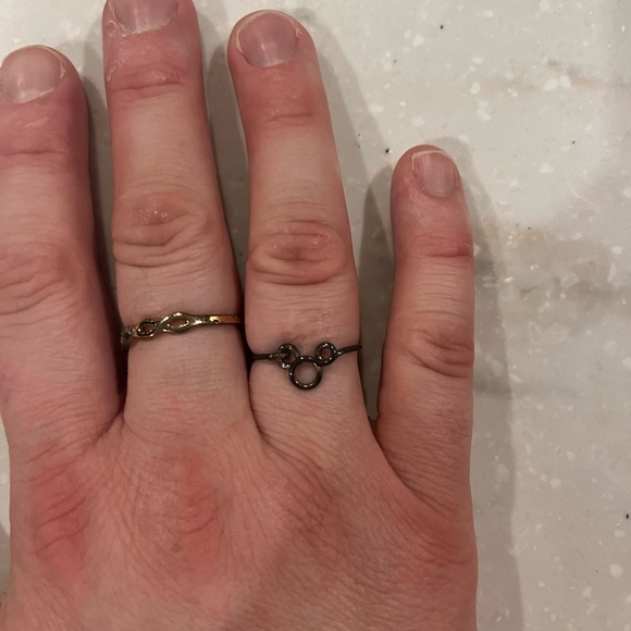 Mickey Mouse ring - Picture 2 of 2